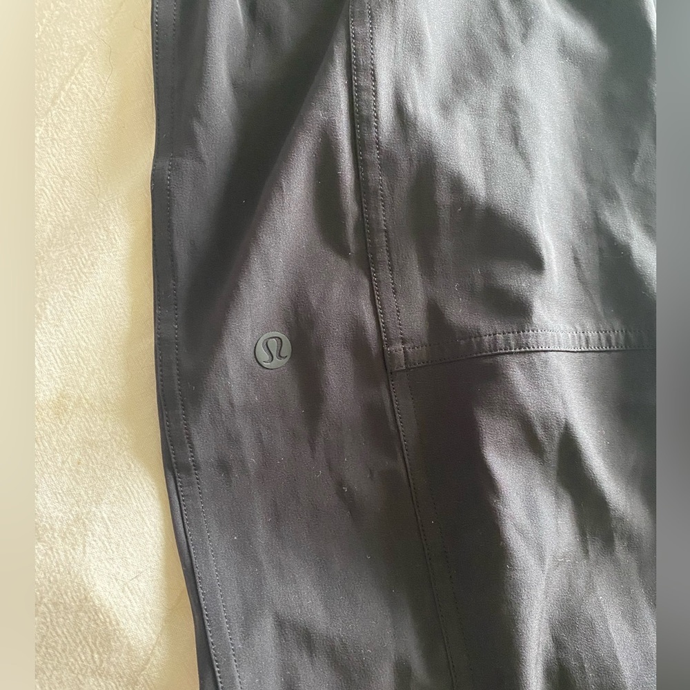 Lululemon Drawstring Joggers - Picture 4 of 4